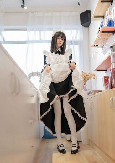 荒岛女儿国