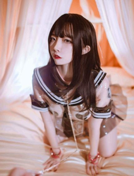 午夜热门福利